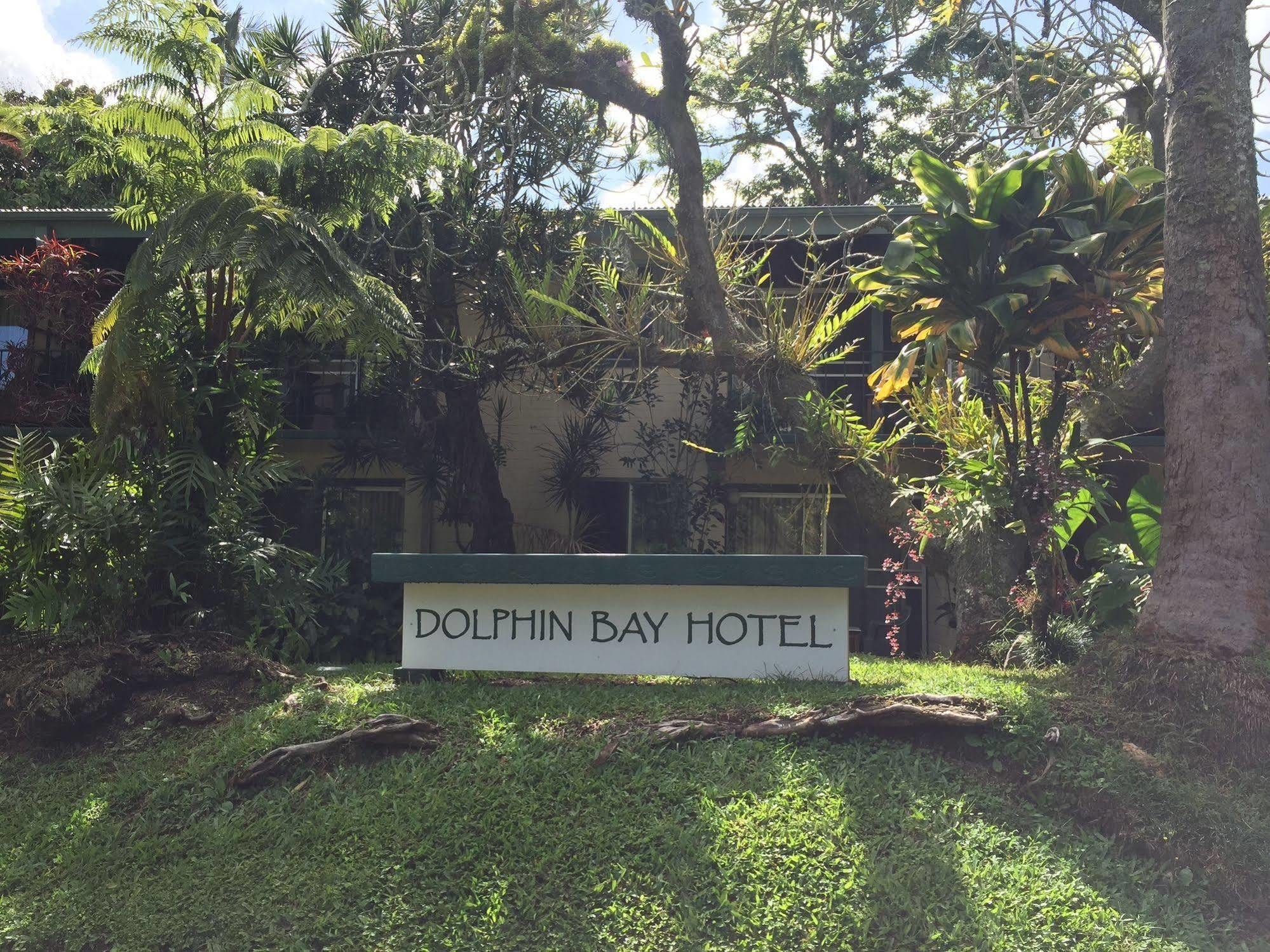 Dolphin Bay Hotel Hilo Dış mekan fotoğraf